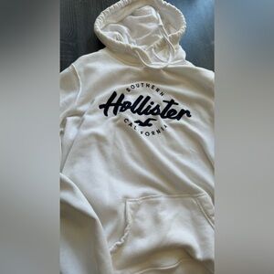 White Hollister hoodie